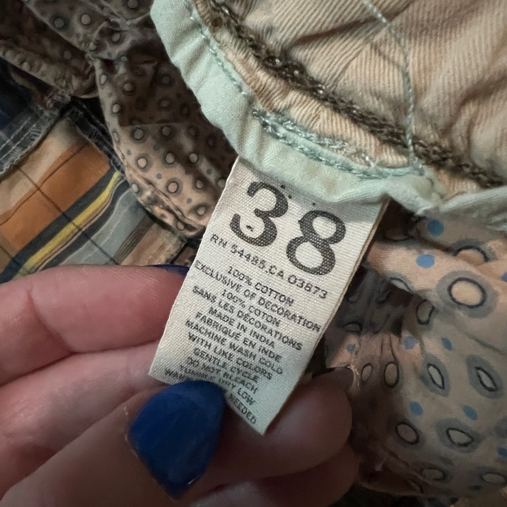 American Eagle Outfitters Vintage Colorful Plaid Cargo Multi-Pocket Shorts Sz 38 - Picture 4 of 11